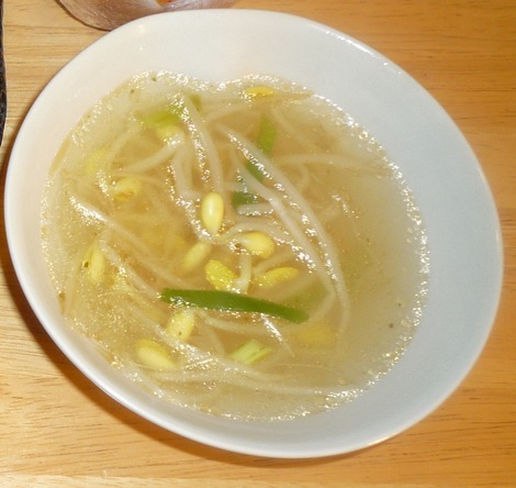 Soybean_Soup_served