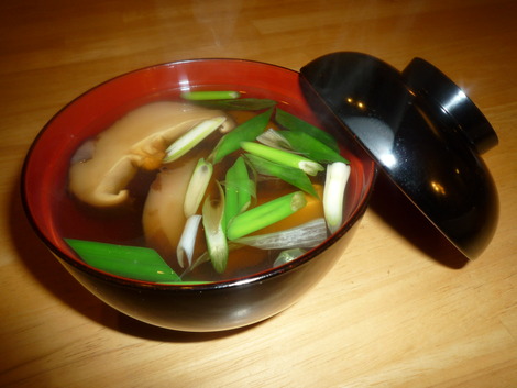 Shitake osumashi_served