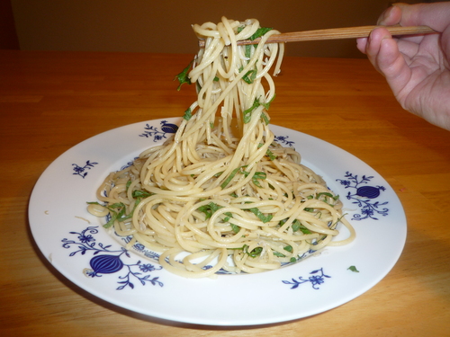 Wafu pasta2-ready eat with chop sticks