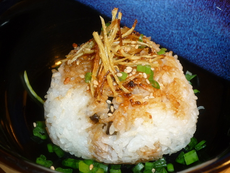 Yakionigiri Ochazuke-arrange in bowl