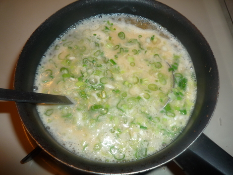 Green onion_Egg_Miso Soup_Add green onions