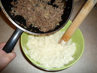 Korokke1-mix in meat and onion mixture