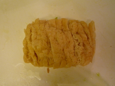 Sansai gohan-cut age into strips