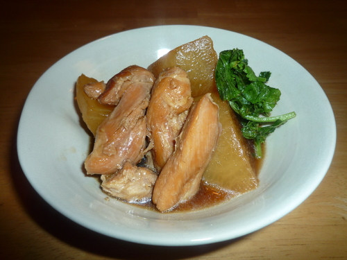 Chicken and daikon-served
