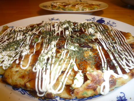 Okonomiyaki-dressed with sauce