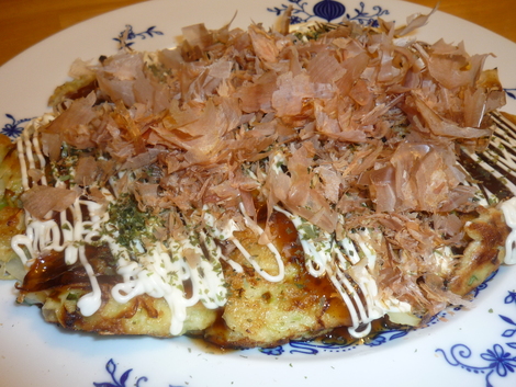 Okonomiyaki-topped with katsuobushi