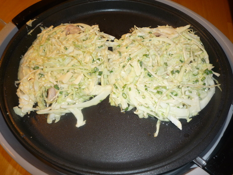Okonomiyaki-twins