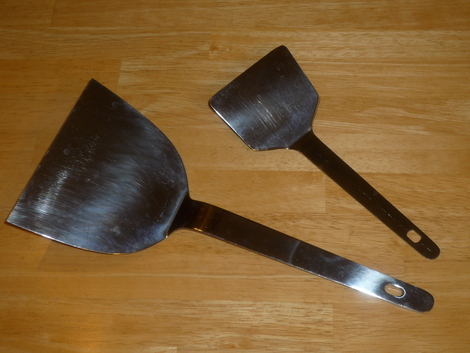 Essential Cooking Tools_Okonomiyaki spatulas