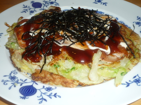 Okonomiyaki-Served 